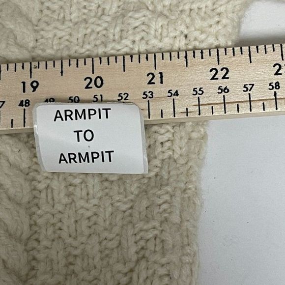 Paul James Vintage Womens 100% Wool Chunky Cable Knit Sweater Size L Fisherman - Picture 10 of 15